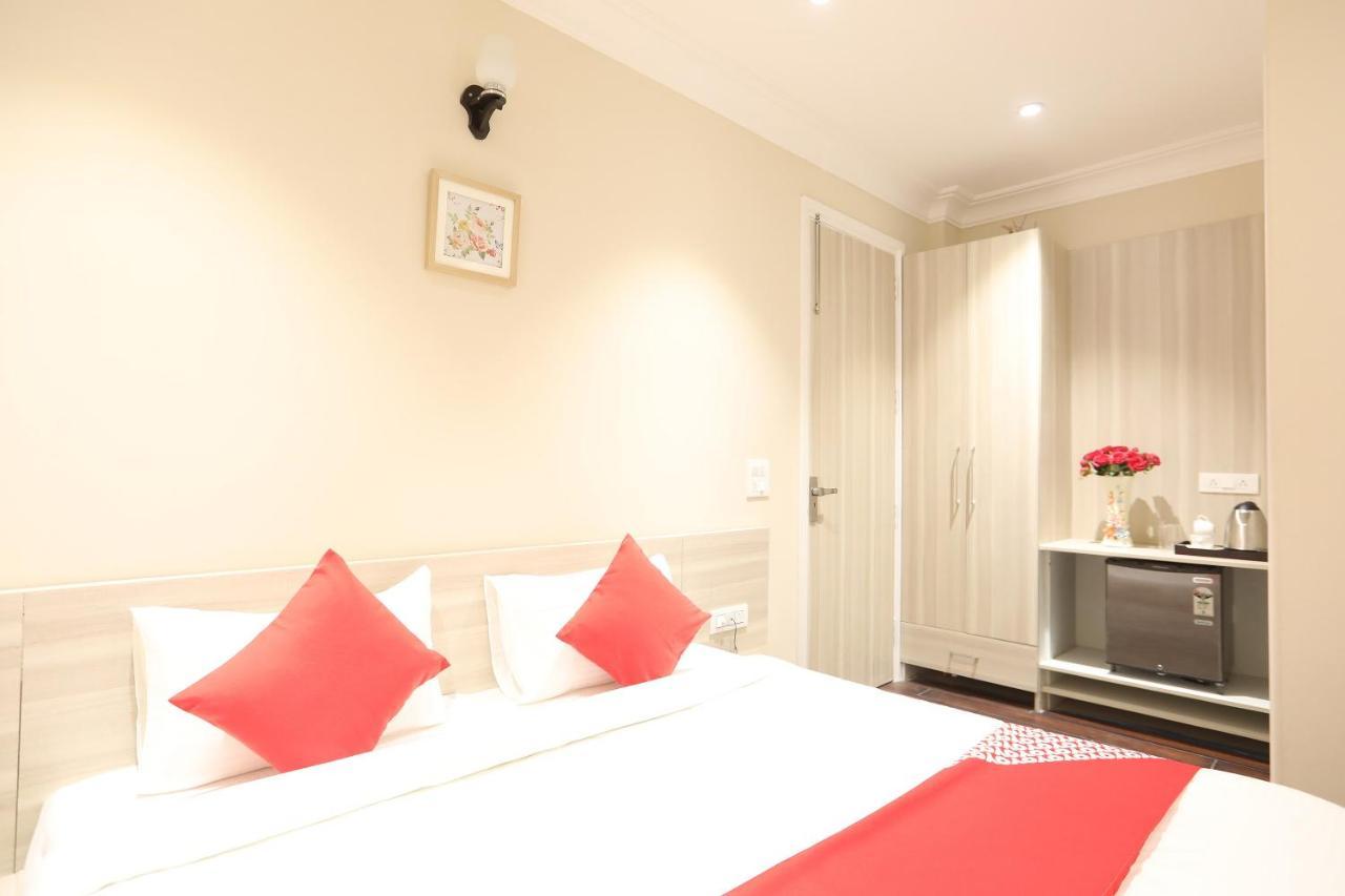 Oyo 43009 The Palm Green Hotel Indraprast Luaran gambar