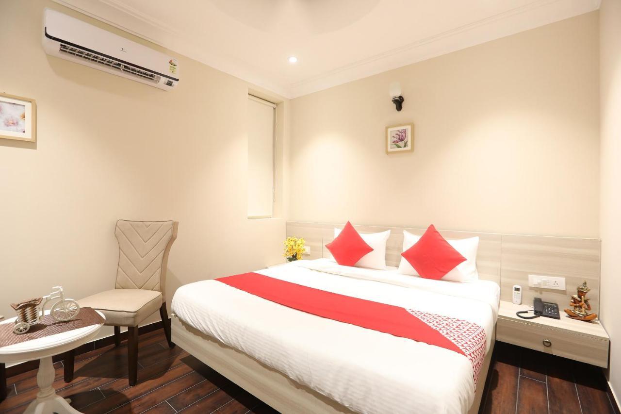 Oyo 43009 The Palm Green Hotel Indraprast Luaran gambar